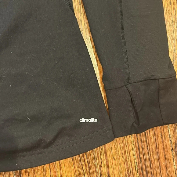 Adidas Climate Active Quarter Zip - Picture 7 of 7